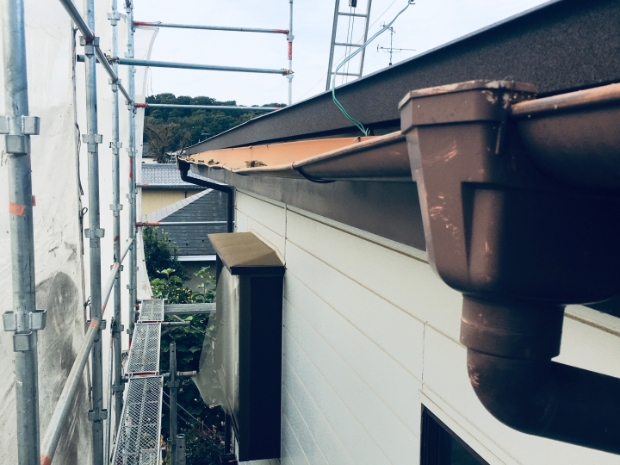 屋根が破損